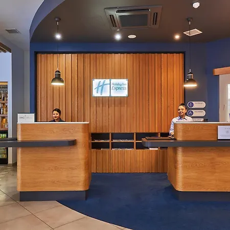 Holiday Inn Express - Malta By Ihg-2